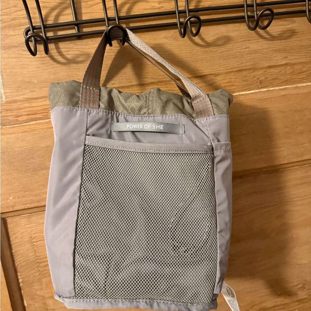 Athleta Crossbody Bucket Bag - Picture 5 of 5